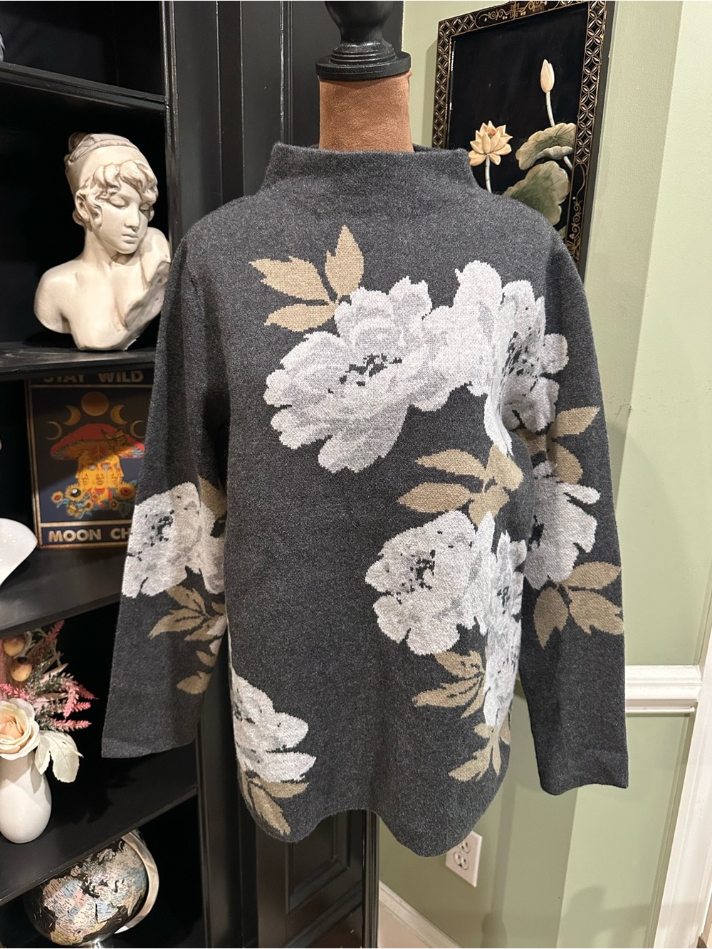 J. Jill Floral Intarsia Sweater Gray White Petite Medium